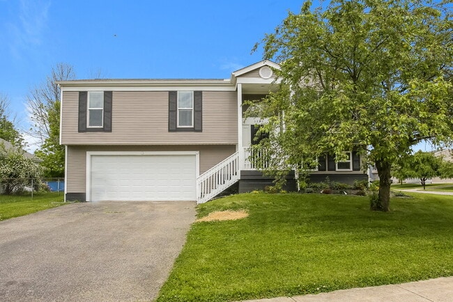 Building Photo - 6252 Tanbark Ct Rental