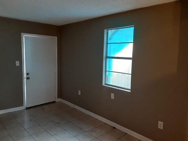 Photo - 3718 Avenue M 1/2