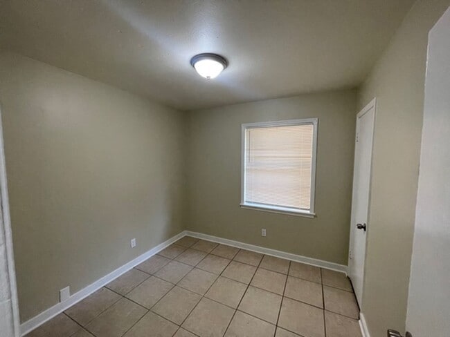 Photo - 618 Frayser Dr