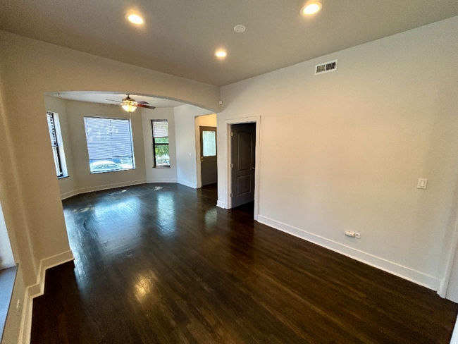 Photo - 3400 W Evergreen Ave Unidad 1F