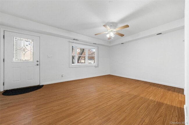 Photo - 34 Wooded Way