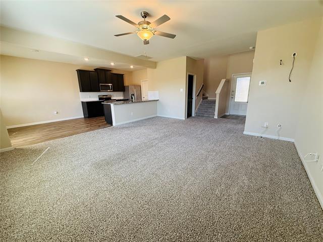 Photo - 1044 Maidenhair Ln