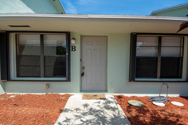 Building Photo - 431 Jupiter Lakes Blvd Unit 2120b
