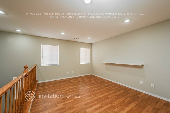 Photo - 10422 Sky Gate St