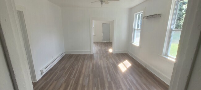 Photo - 3106 Otokar Ave
