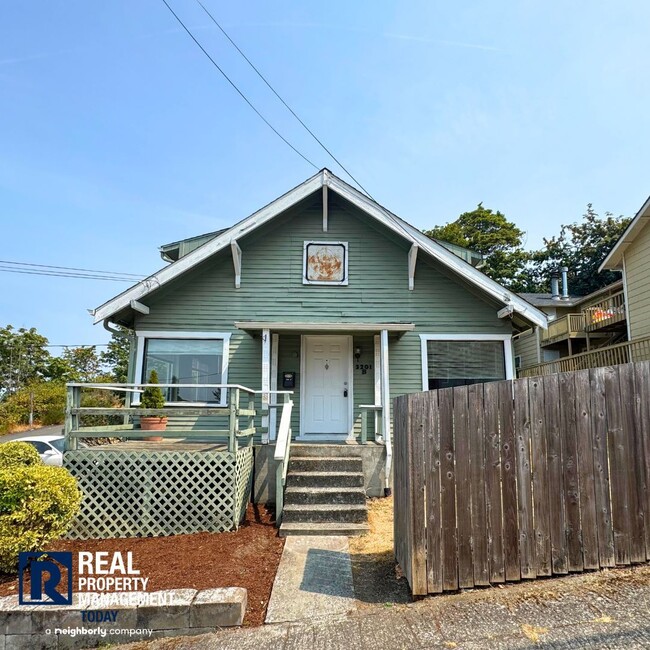 Building Photo - Dammrose - 3201 (Cascade Group) Unit B Rental