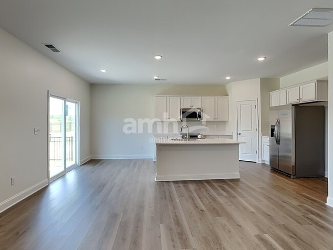 Photo - 3504 Lincoln Hts Ln