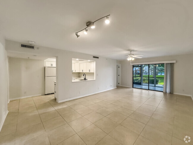 Building Photo - 2112 S Cypress Bend Dr Unit 104 Rental