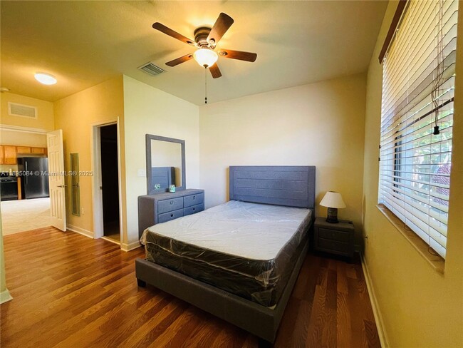 Photo - 11841 SW 235th St Unit 0