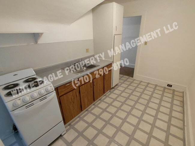 Building Photo - 1618 Roselynn St Unit #3
