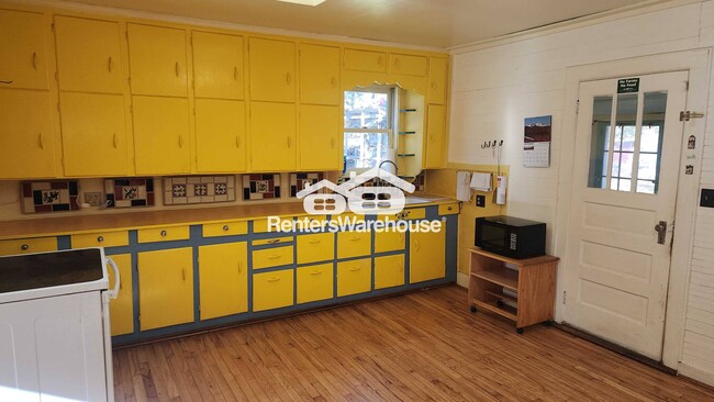 Photo - 1134 Rustic Rd 4