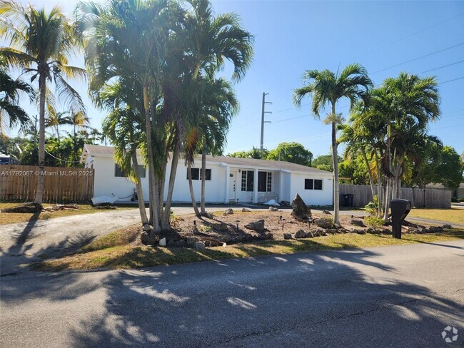 Building Photo - 14400 SW 98th Ave Rental