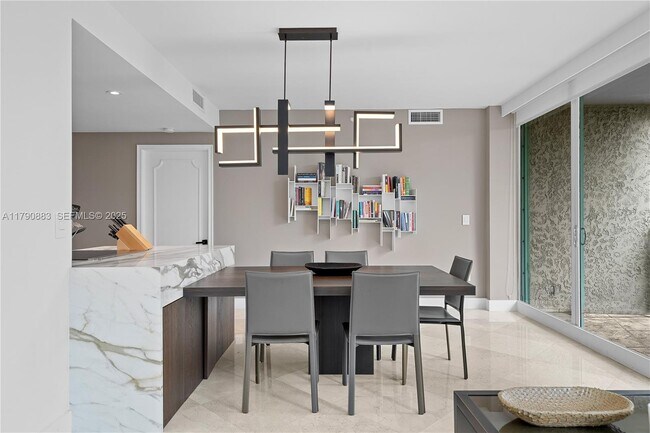 Photo - 3400 SW 27th Ave Unit 201