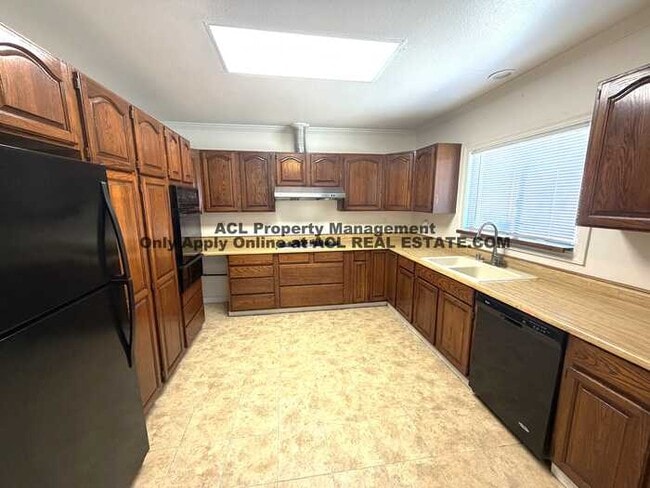 **WE DO NOT ADVERTISE ON CRAIGSLIST OR FACEBOOK MARKETPLACE**
