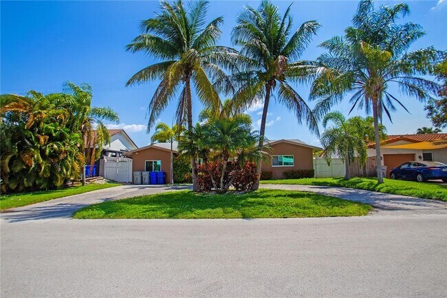 Photo - 360 SE 12th Ave