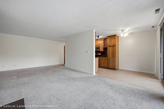 Photo - 6000 Oakwood Dr Unit 3H