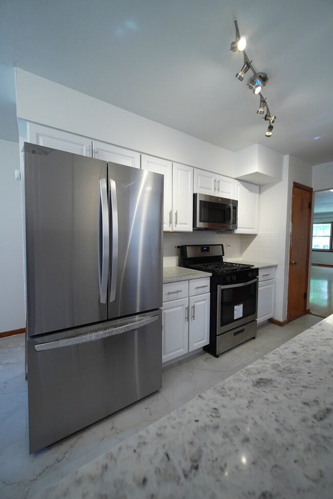 Photo - 2309 W Arthur Ave Unidad 1