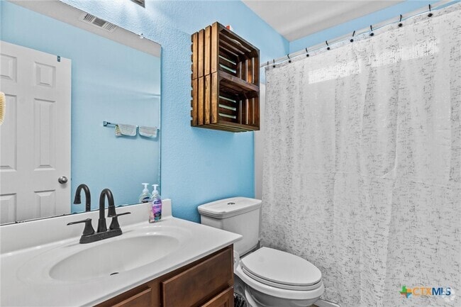 Building Photo - 202 W Gemini Ln Rental