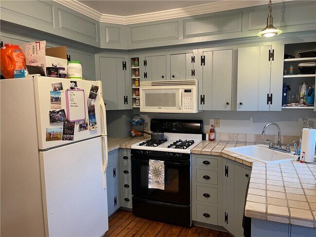 Photo - 11 Braman St Unit 1