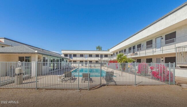 Photo - 18202 N Cave Creek Rd Unit 117