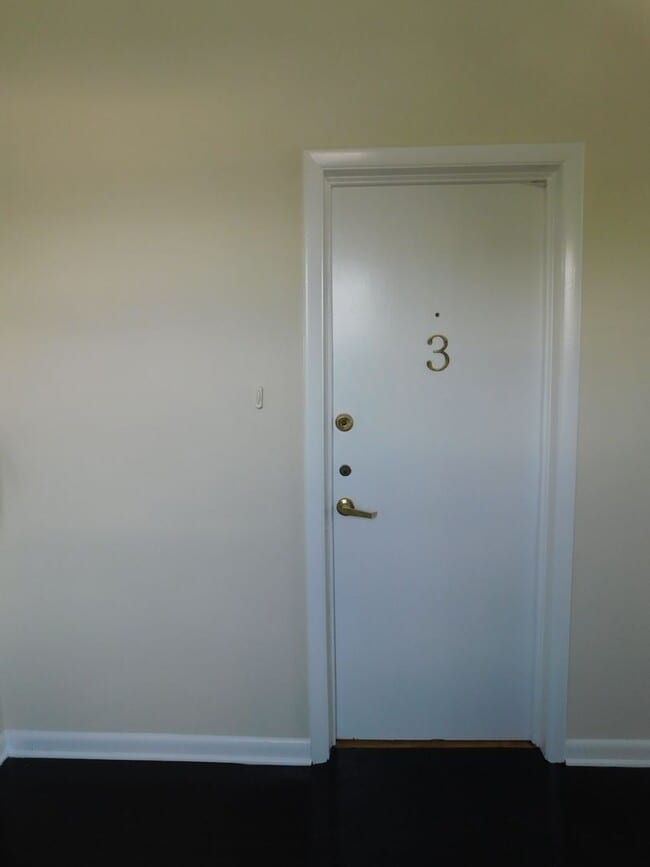 Photo - 113 W Boscawen St Unit #3