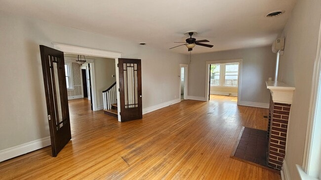 738 Summit Ave