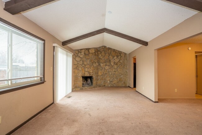 Photo - Gorgeous 3 Bed / 2 Bath! Coming soon!