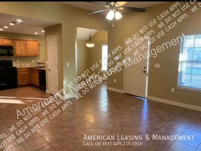 Photo - 800 Treadwell Ave