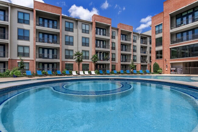 Pool 1 Hot Tub