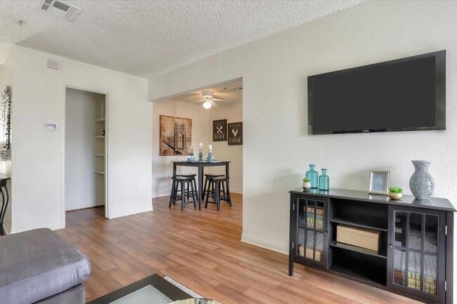 Sterling Sahara Apartments
