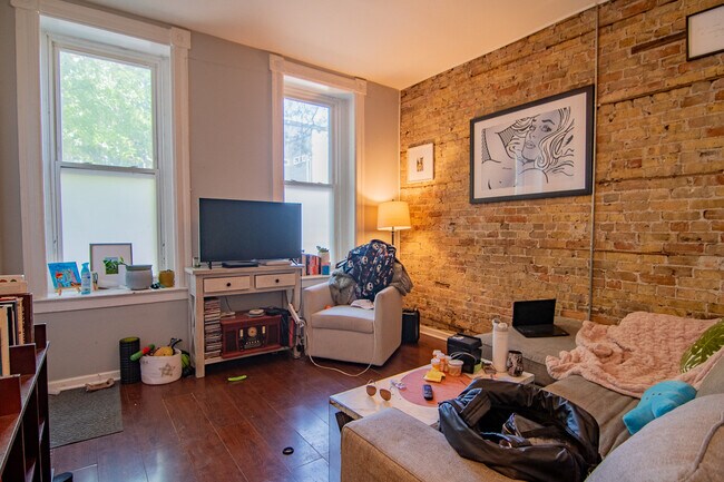 Photo - 1453 W Huron St Unit 1F