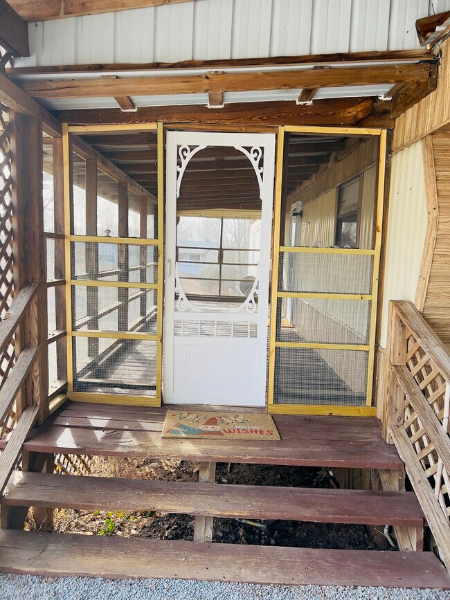 Photo - 865 Scales Creek Rd