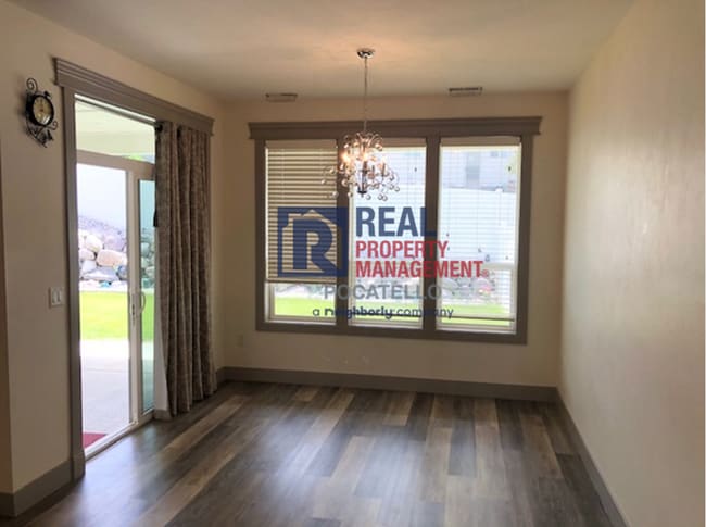 Photo - 3 bedroom 2 bath twin home is a must see! - Small dog Friendly