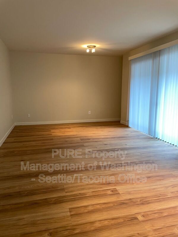 Photo - 4012 California Ave SW Unidad #102