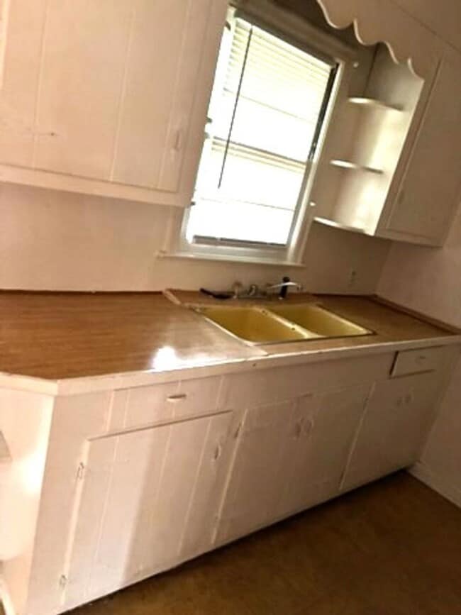 Photo - 2117 15th Ave