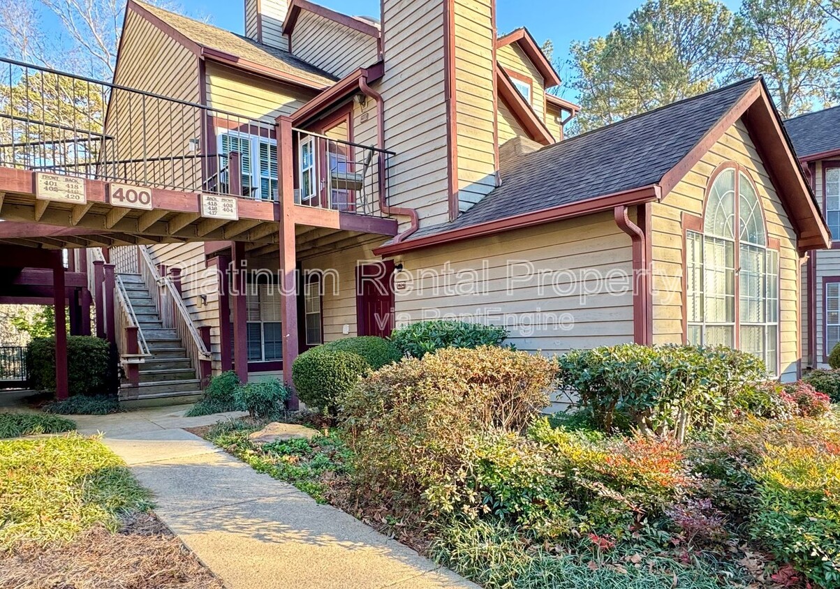 Photo - 416 Hawkstone Way