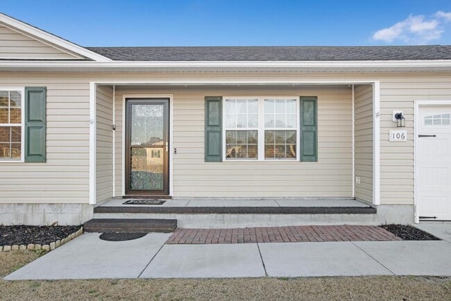 Photo - Adorable Richlands Home!