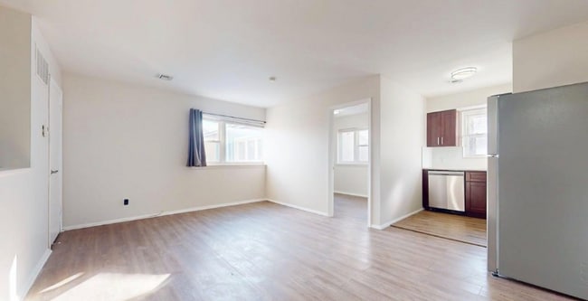 Photo - 110-41 62nd Dr