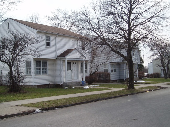 Landhouse Millicent Village- Multi-Family - Landhouse Millicent Village