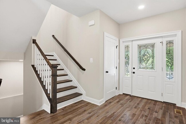 Photo - 474 Brightwood Rd