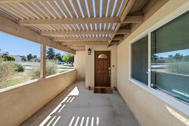 Photo - 58328 Bonanza Dr