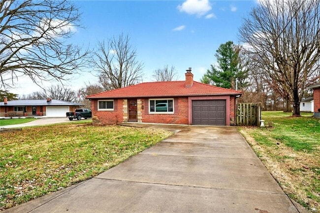 Photo - 275 Parker Dr