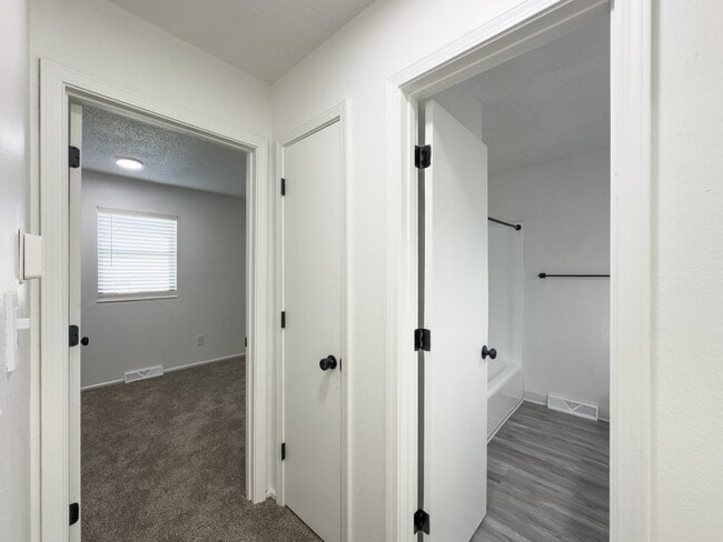 Kingsridge East Apartments