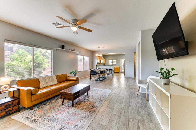 Photo - 2313 N Presidential Dr Unit ID1385640P