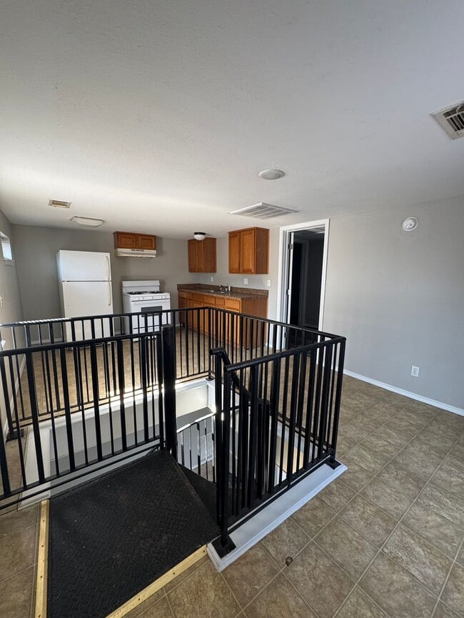 Photo - 909 North 41stStreet Unit 909.5