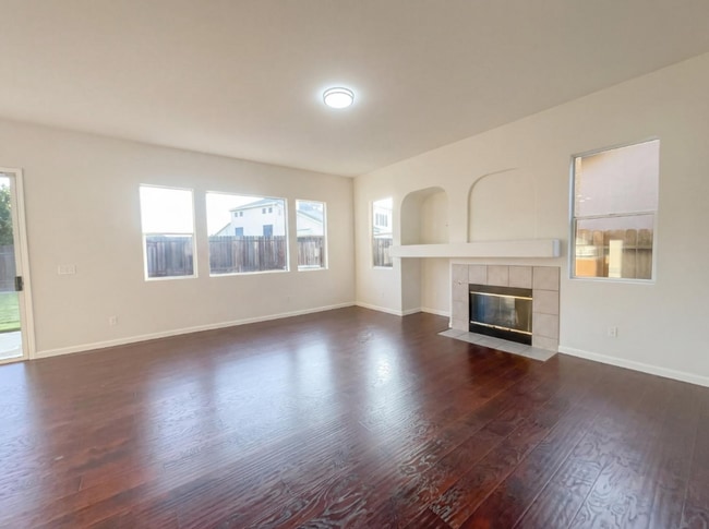 Photo - 8137 Wyndwillow Way