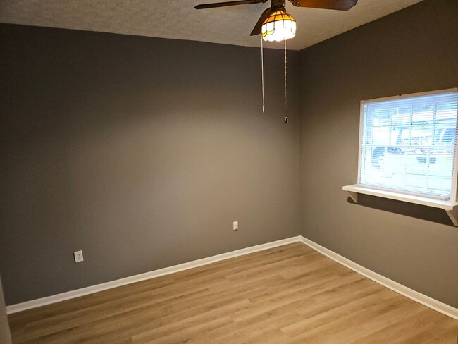 Photo - Marietta Ranch with Garage