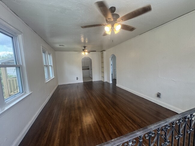 Photo - 2715 W 48th St Unit 1