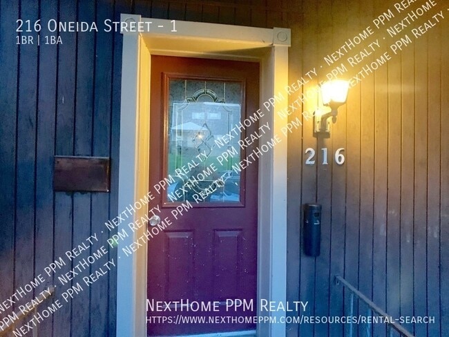 Photo - 216 Oneida St Unit 1