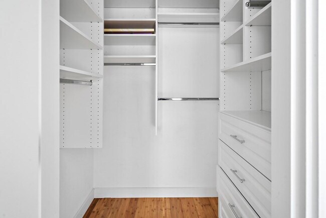 Photo - 209 Bolton St Unit 12